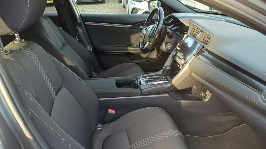 HONDA Civic -