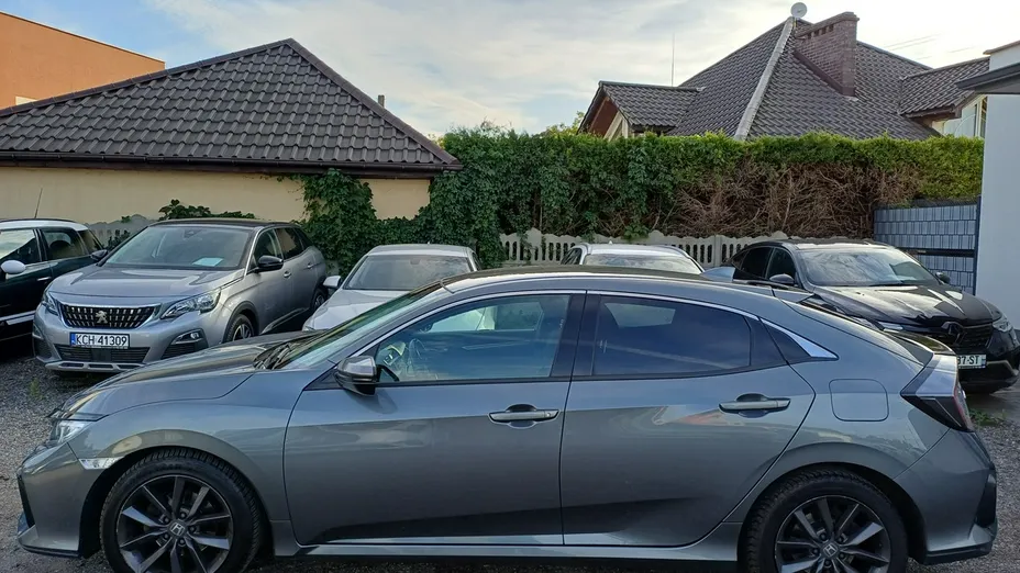 HONDA Civic -