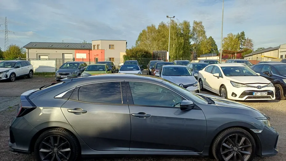 HONDA Civic -