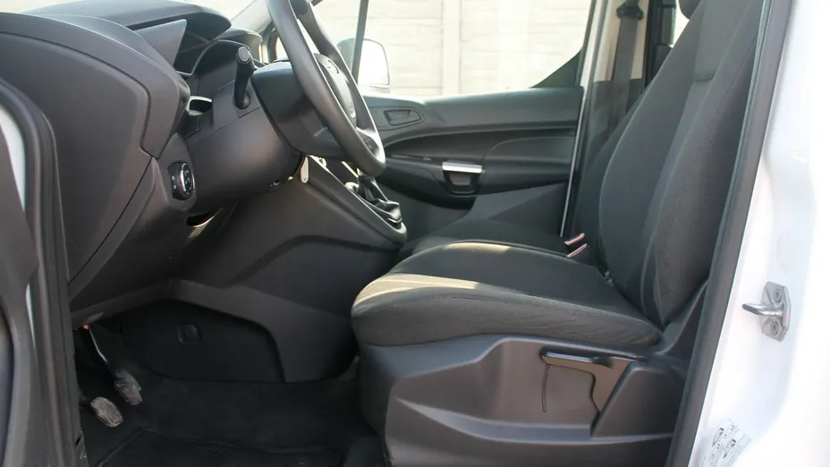 FORD Tourneo Connect -