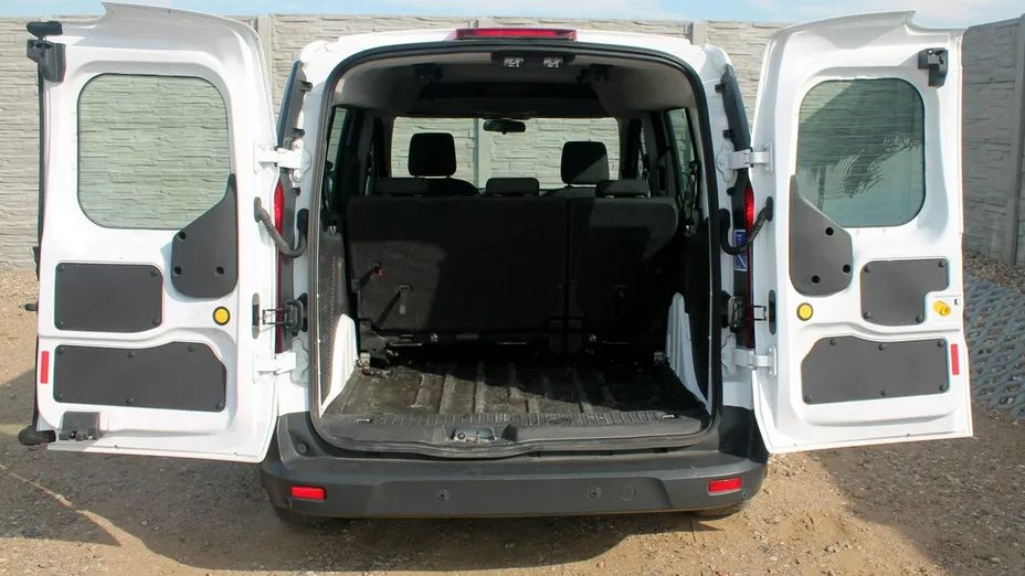 FORD Tourneo Connect -