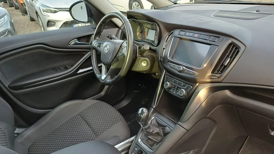 OPEL Zafira -