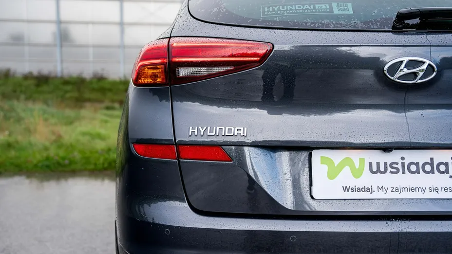 HYUNDAI Tucson -