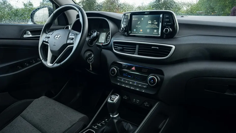 HYUNDAI Tucson -