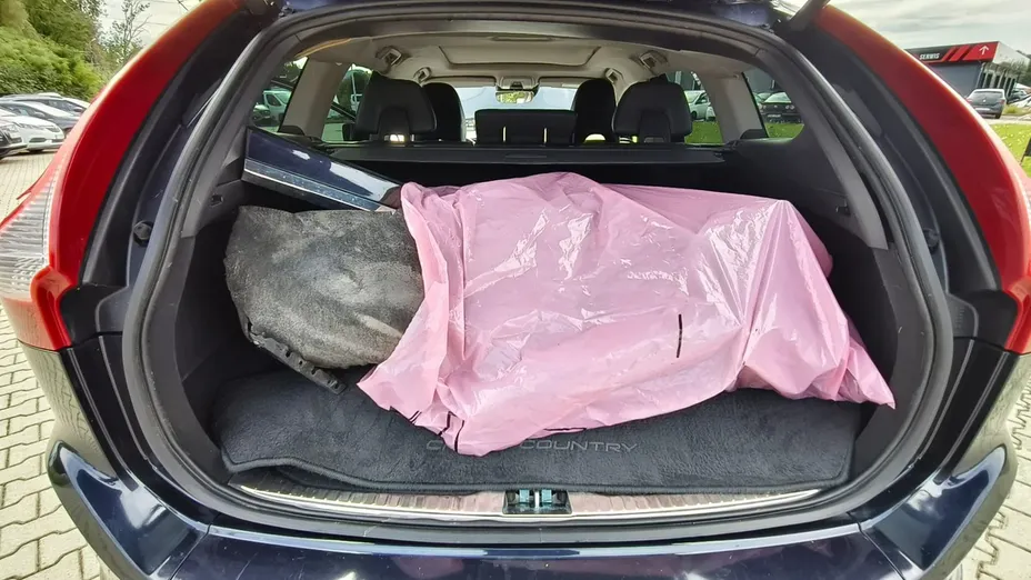 VOLVO XC60 -