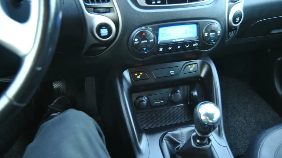 HYUNDAI ix35 -