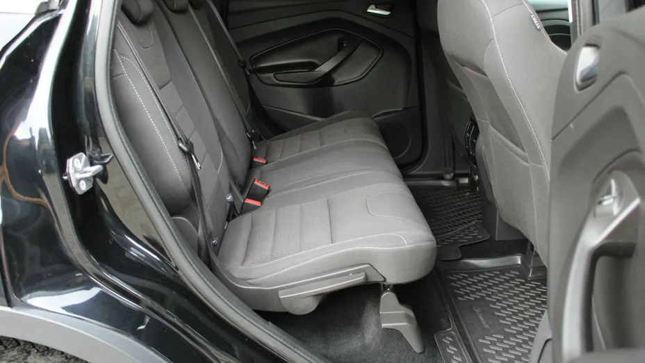 FORD Kuga -