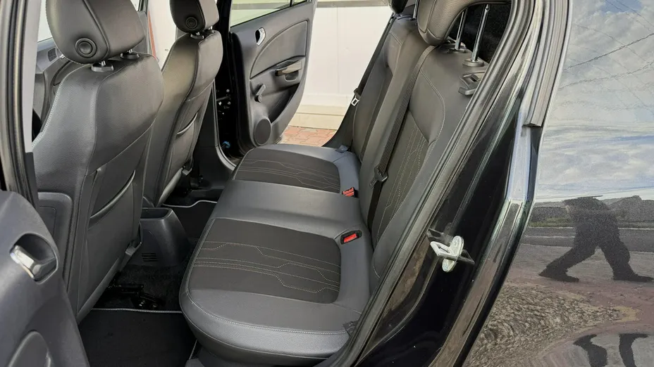 OPEL Corsa -