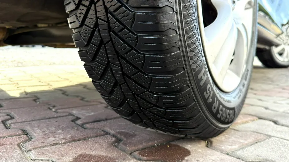 OPEL Corsa -