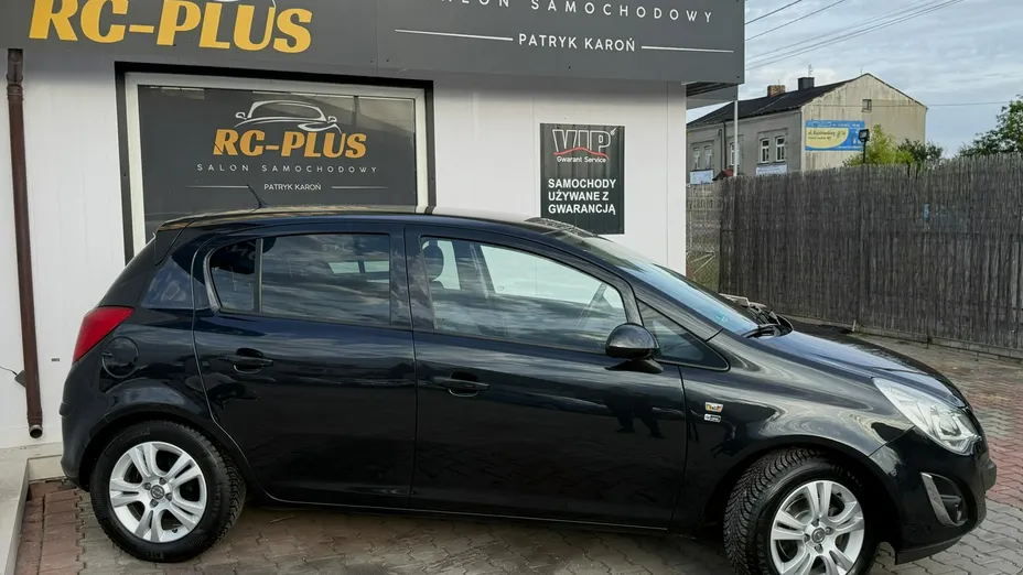 OPEL Corsa -