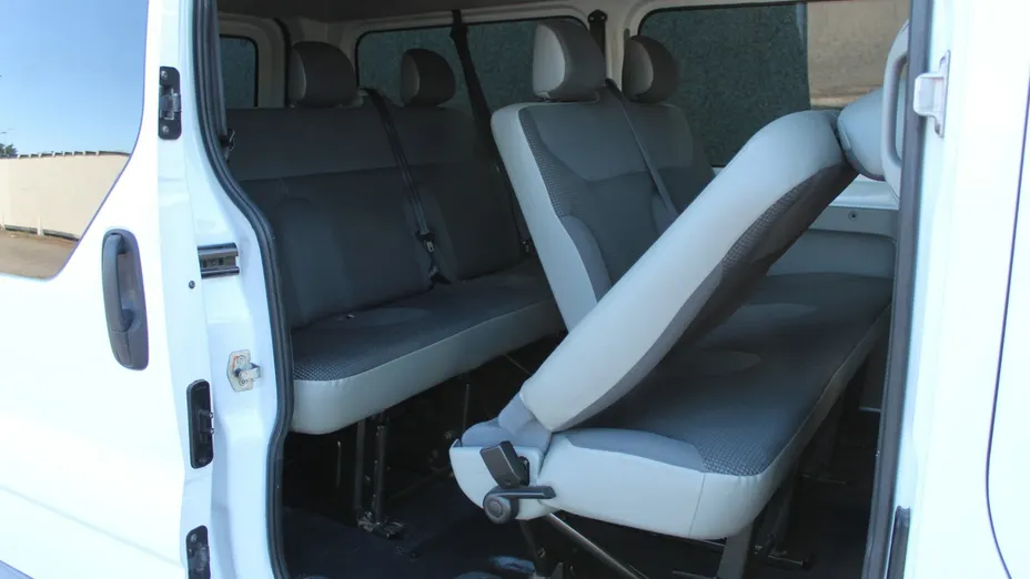 OPEL Vivaro -