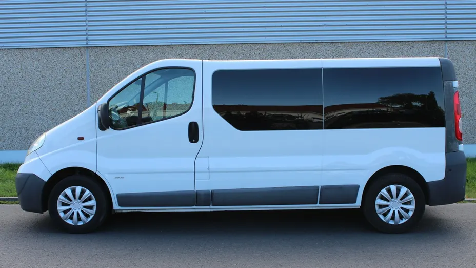 OPEL Vivaro -
