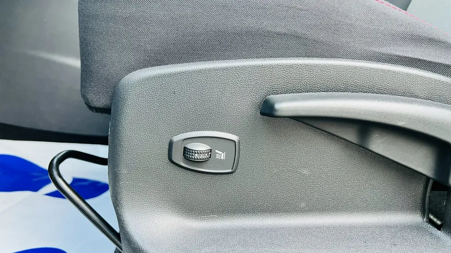 RENAULT Scenic -