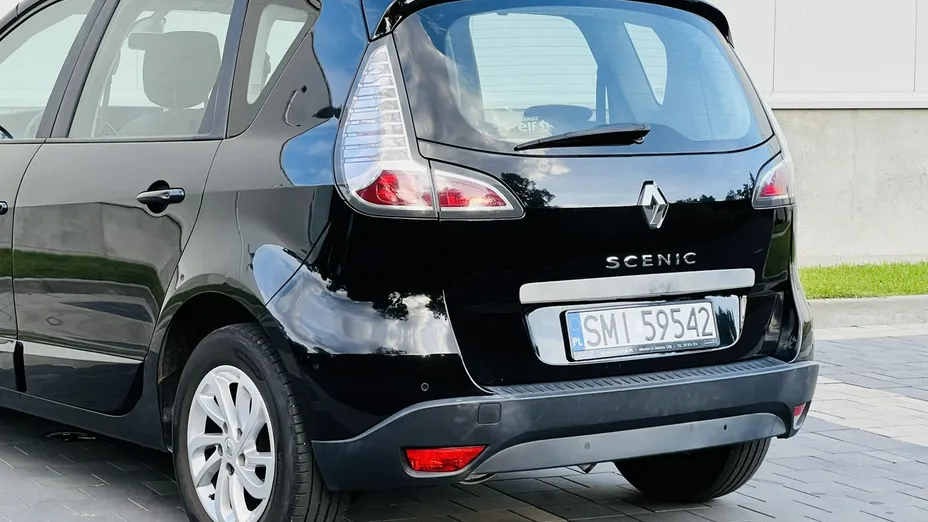 RENAULT Scenic -