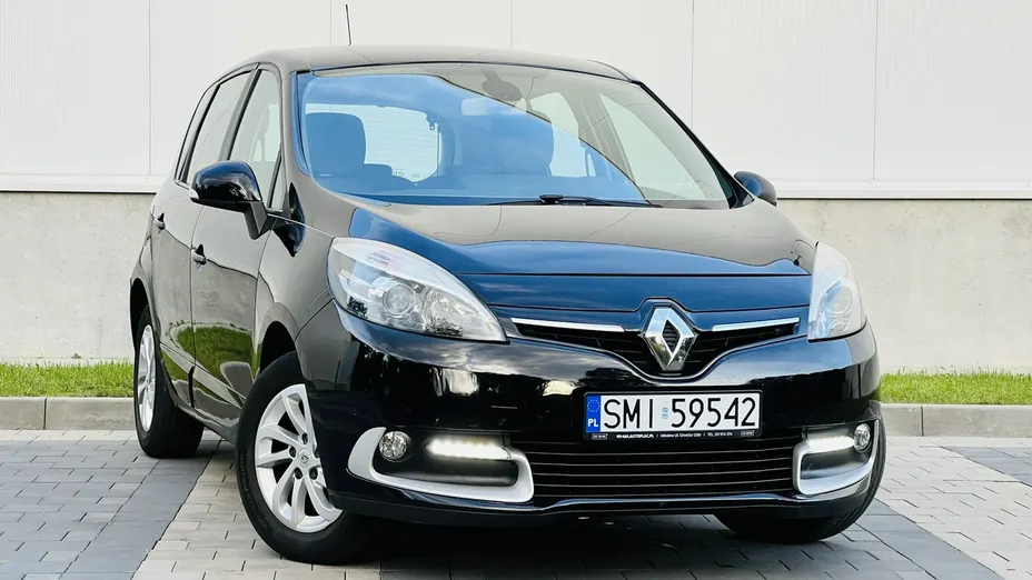 RENAULT Scenic -