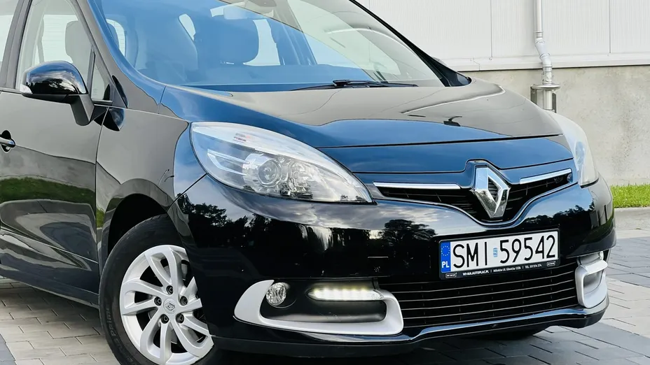 RENAULT Scenic -