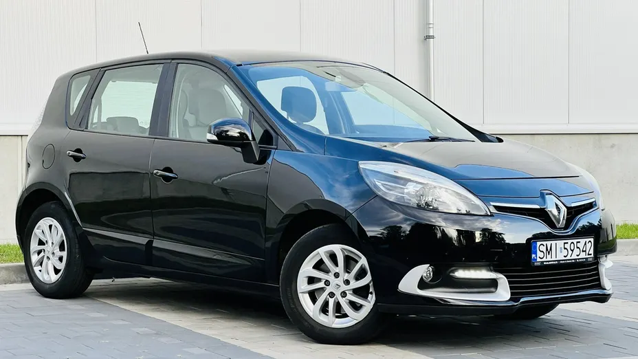 RENAULT Scenic -