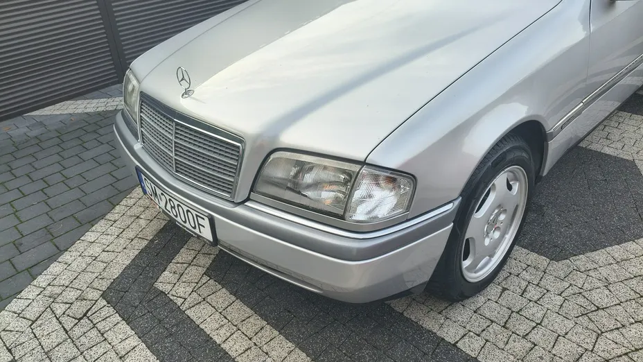 MERCEDES-BENZ C Klasa -