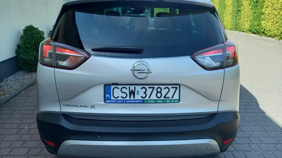 OPEL Crossland X -
