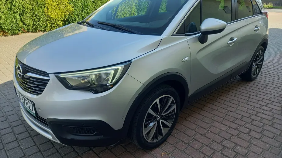 OPEL Crossland X -