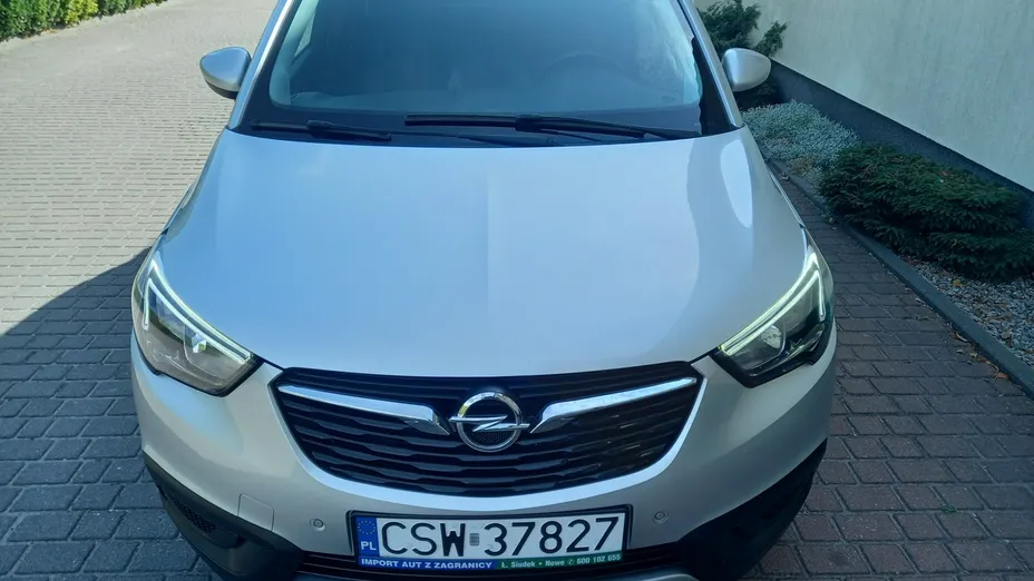 OPEL Crossland X -