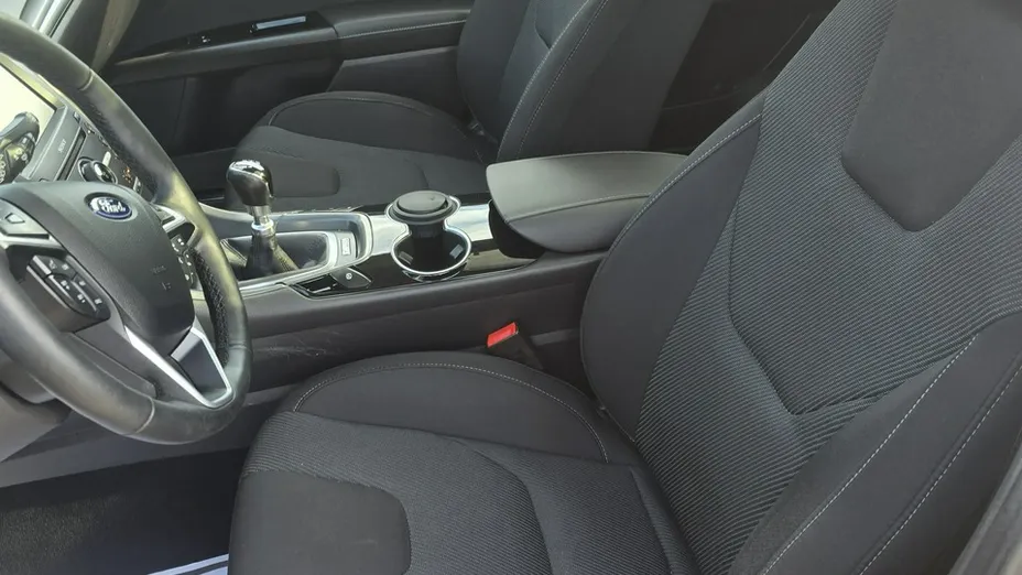 FORD Mondeo -