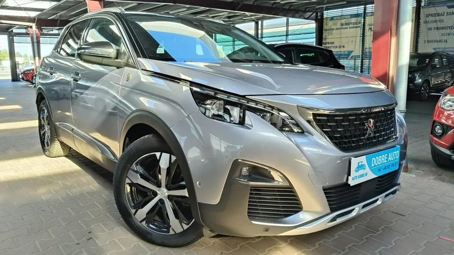 PEUGEOT 3008 -