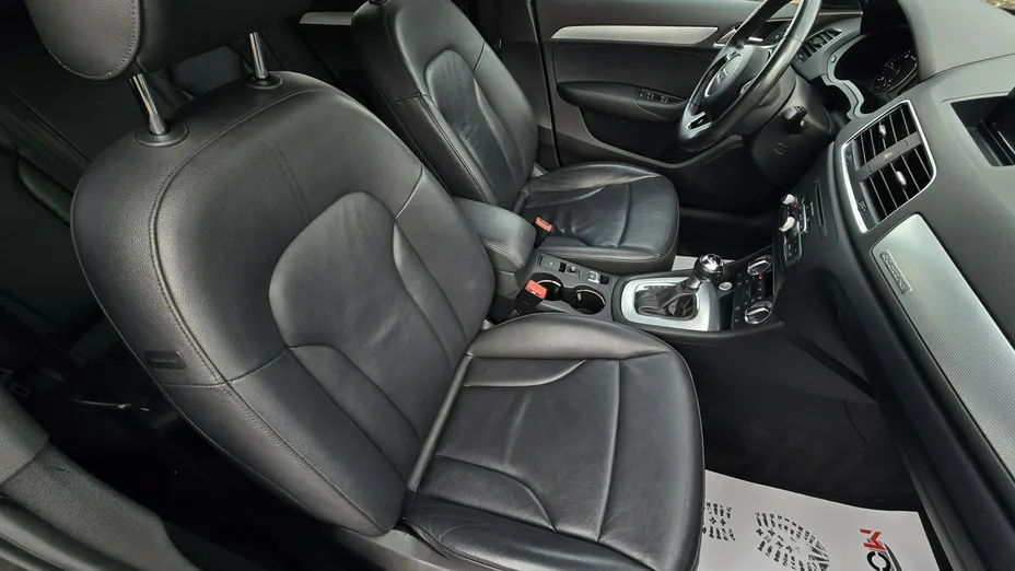 AUDI Q3 -