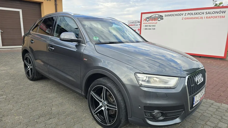 AUDI Q3 -