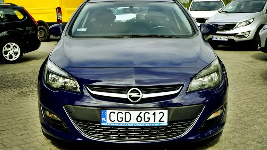 OPEL Astra -