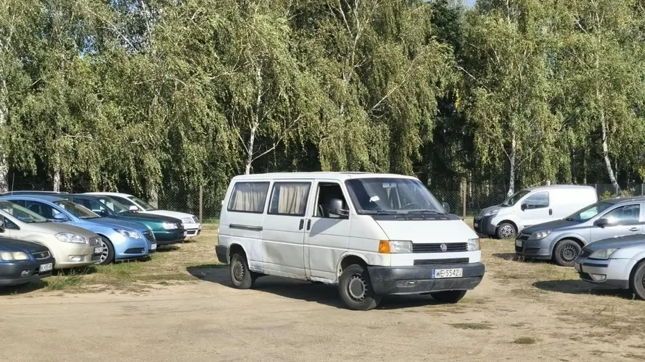 VOLKSWAGEN Transporter -