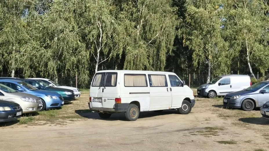 VOLKSWAGEN Transporter -