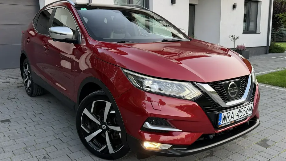 NISSAN Qashqai -