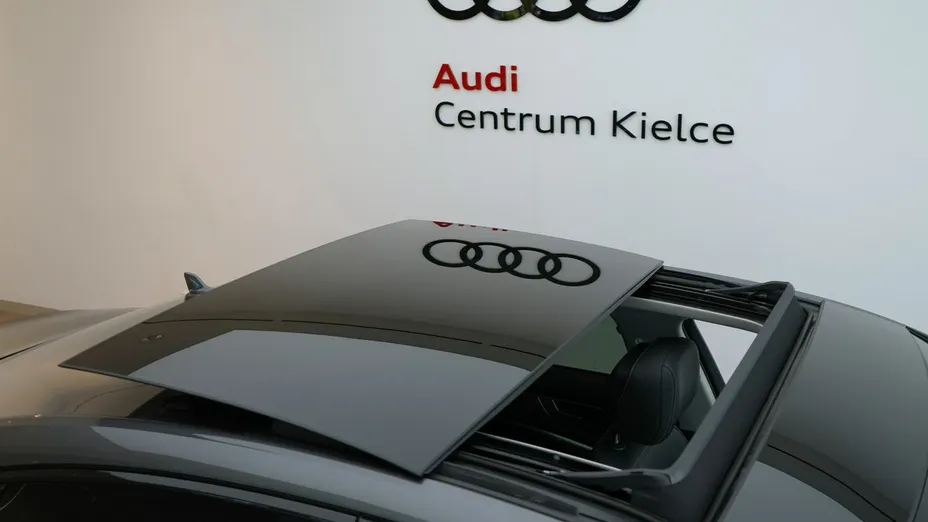 AUDI A6 -