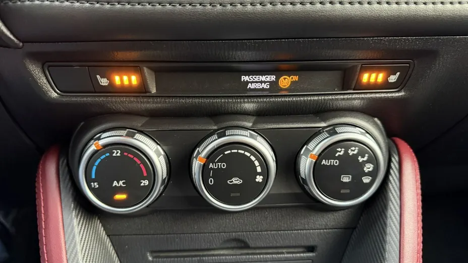MAZDA CX-3 -