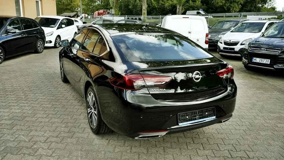 OPEL Insignia -