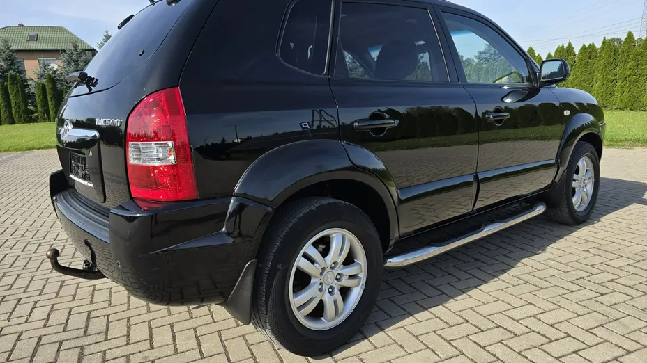 HYUNDAI Tucson -