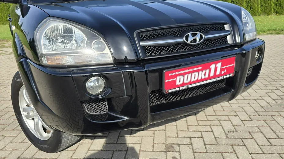 HYUNDAI Tucson -