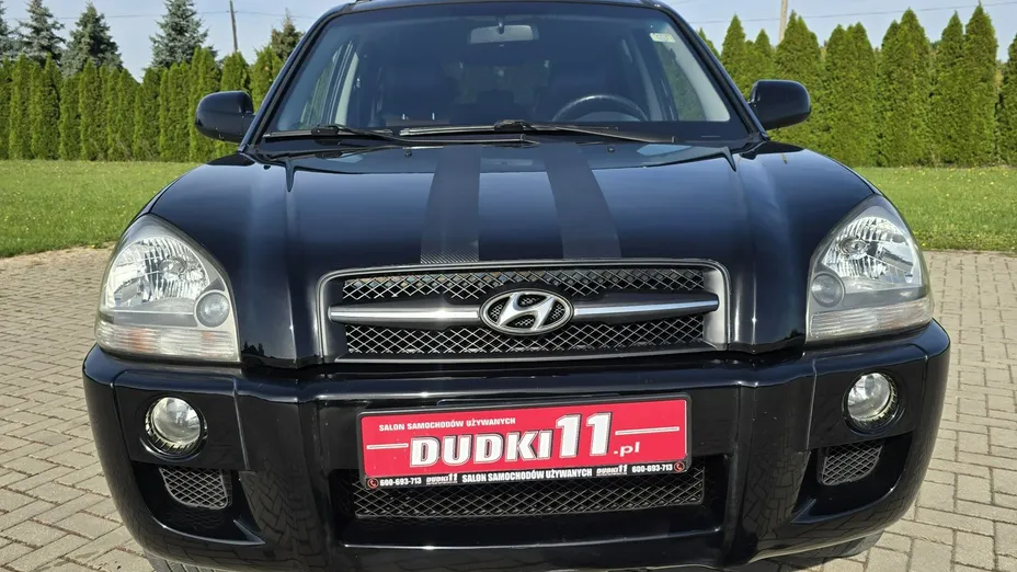 HYUNDAI Tucson -