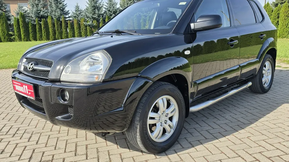 HYUNDAI Tucson -