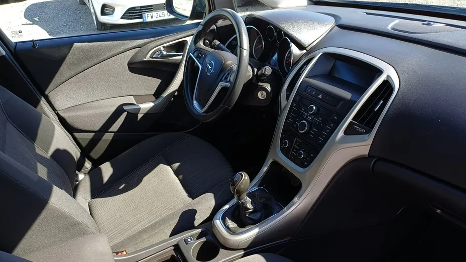 OPEL Astra -