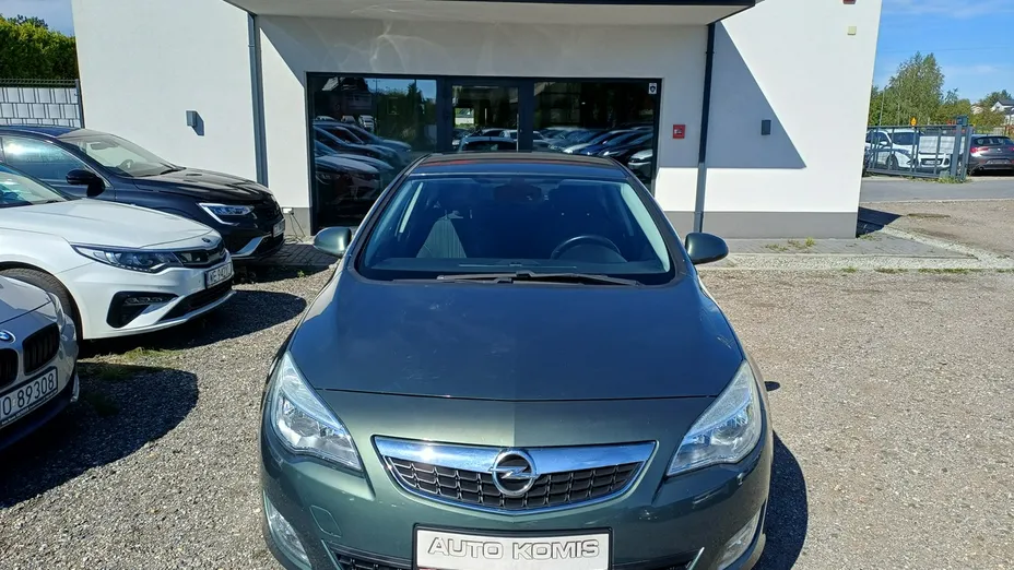 OPEL Astra -