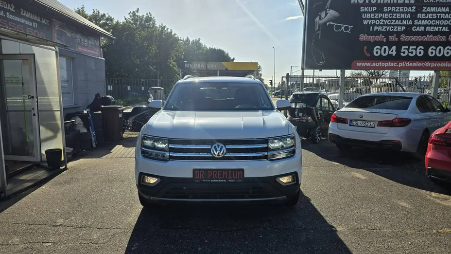 VOLKSWAGEN Atlas -