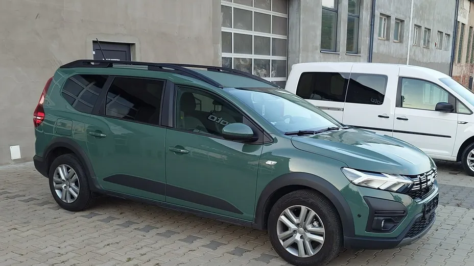 DACIA Jogger -