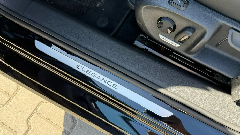 VOLKSWAGEN Passat -