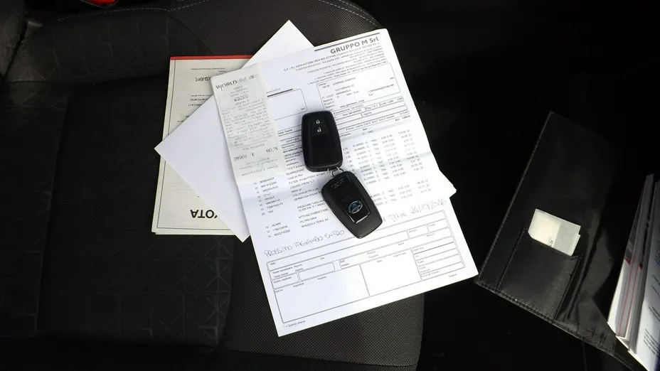 TOYOTA C-HR -