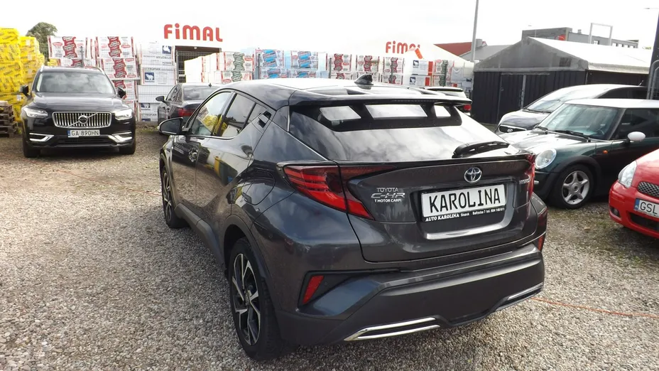 TOYOTA C-HR -