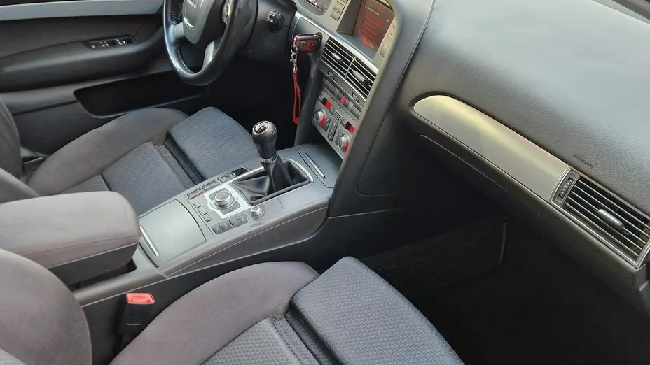 AUDI A6 Avant -