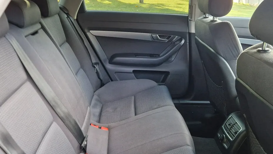 AUDI A6 Avant -