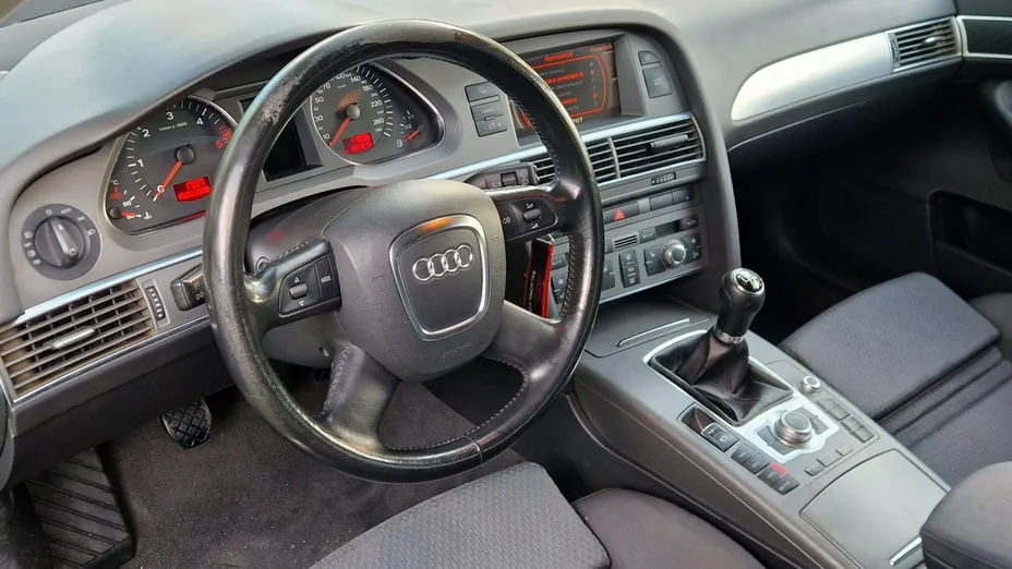 AUDI A6 Avant -